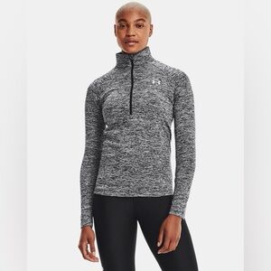 Under Armour Women’s Tech Twist ½ Zip Pullover Gray & Black Athletic Top Size M